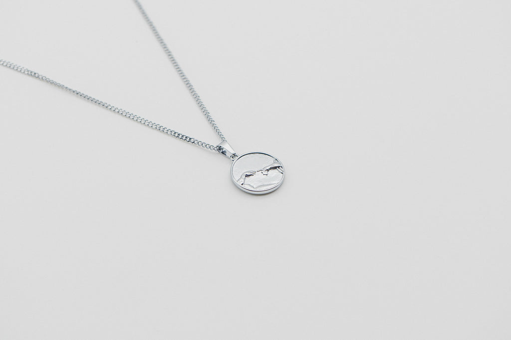 Reach Out Pendant Necklace - Silver necklace Midnight City Jewellery 